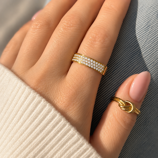 Knotted Ring