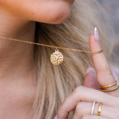 Sole Lucente Halskette